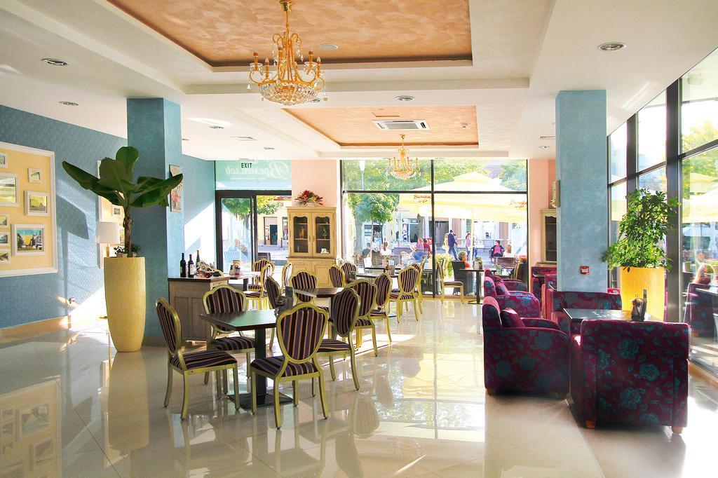 A Hoteli - Hotel Sloboda Sabac Exterior photo